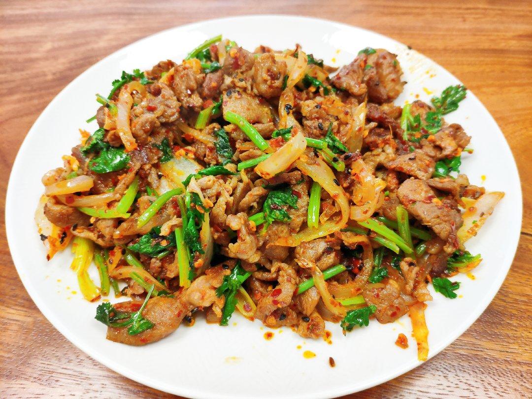 超越羊肉串的孜然爆炒羊肉