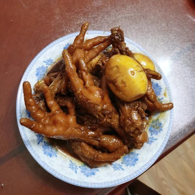 “销魂”卤鸡爪