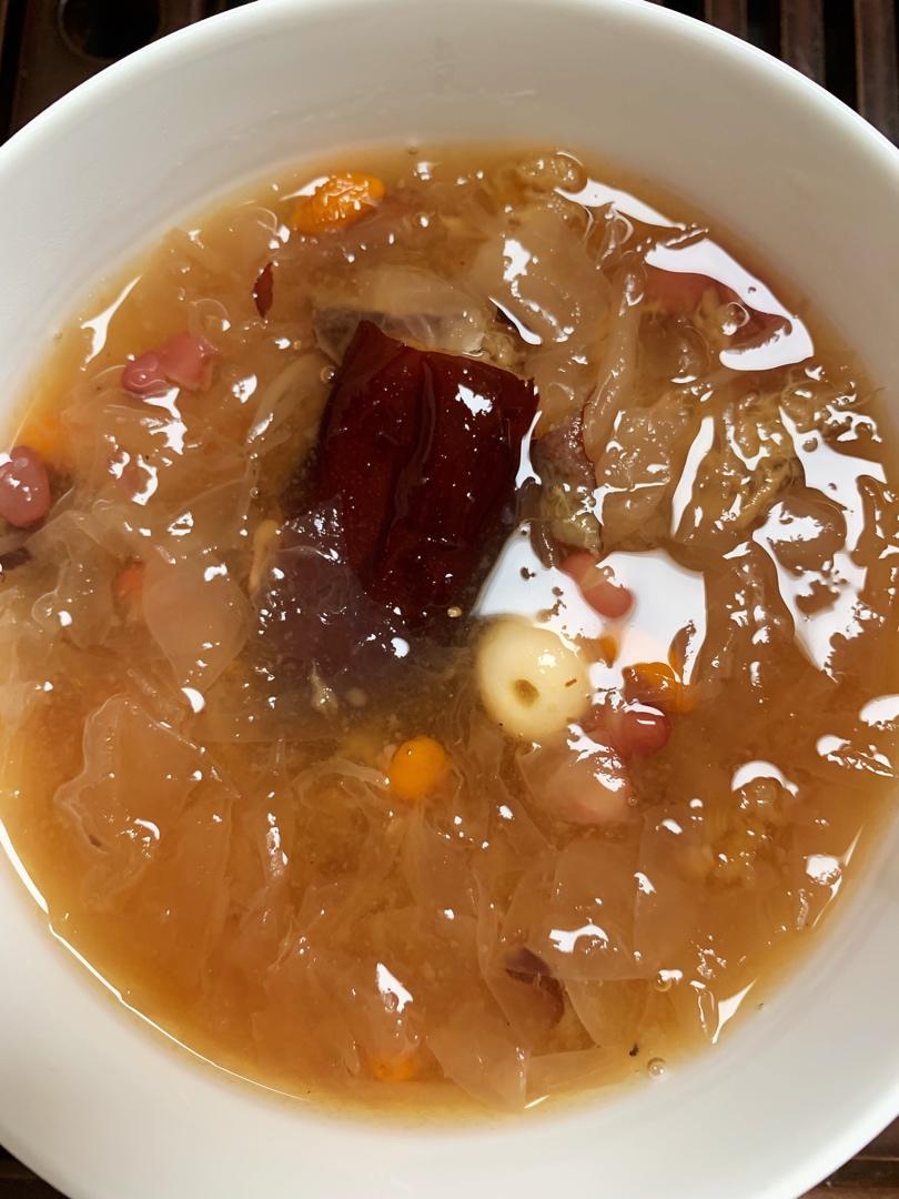 汤羹｜养生八宝银耳羹