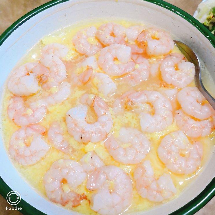 滑嫩的虾仁蛋羹