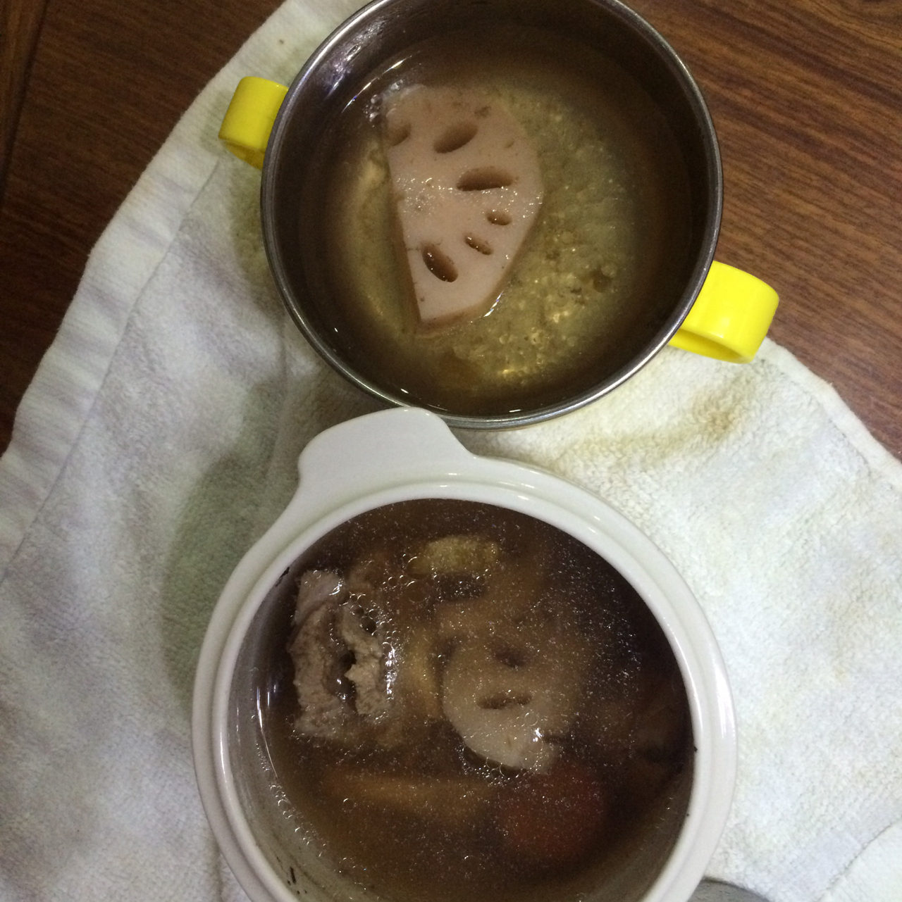 莲藕排骨汤