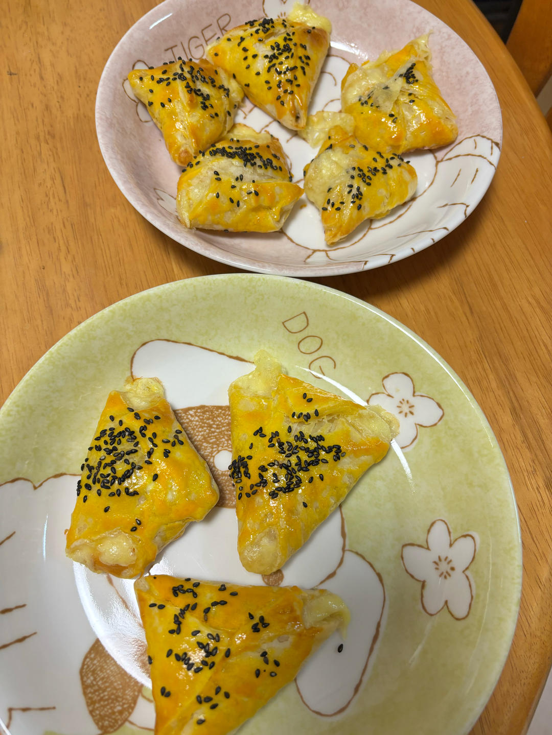 芝士虾仁酥（手抓饼版）