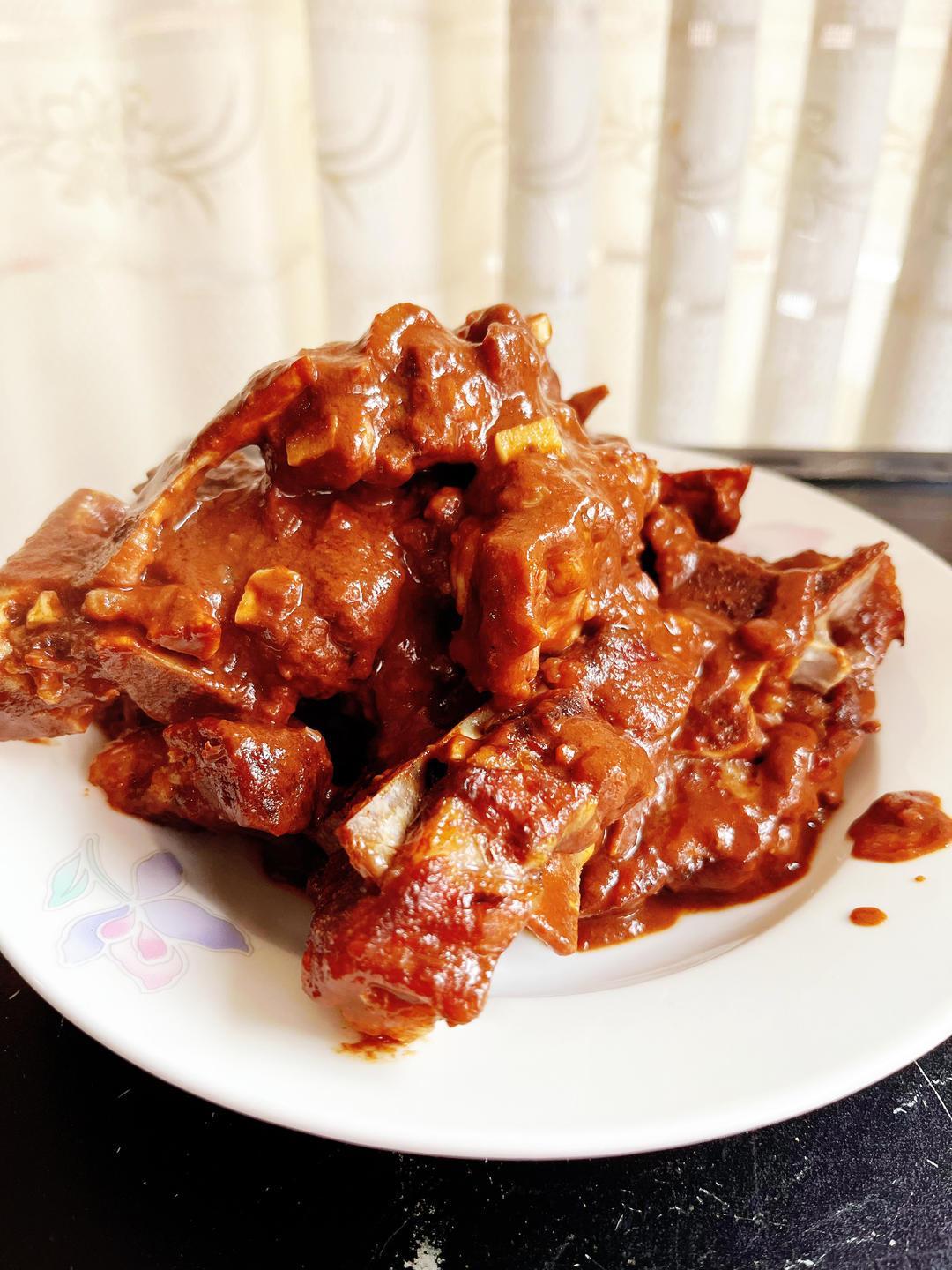 蒜汁猪颈骨（低温慢煮）