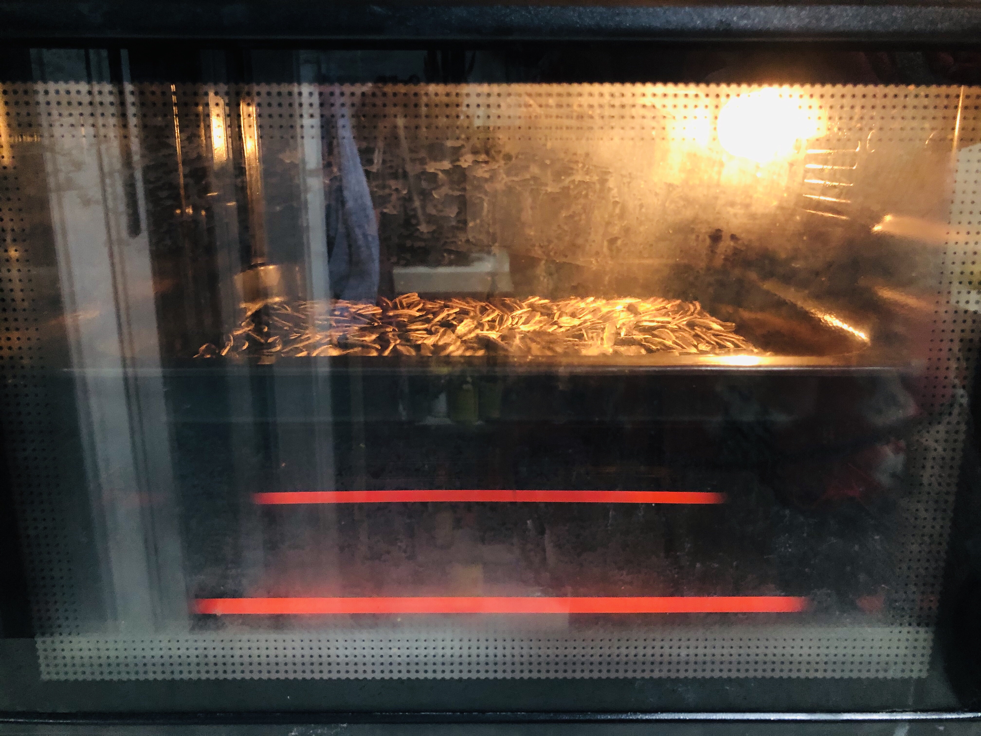 手动烤箱版烤瓜子的做法
