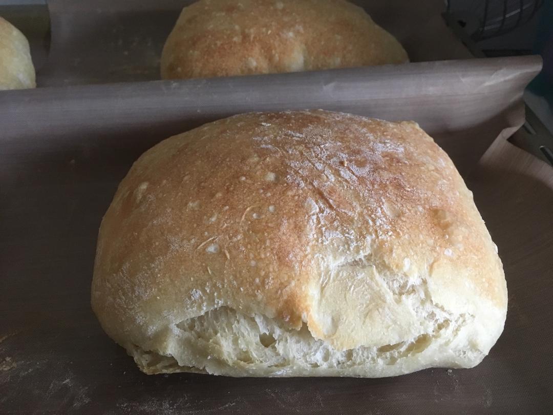 ciabatta bread夏巴塔拖鞋面包