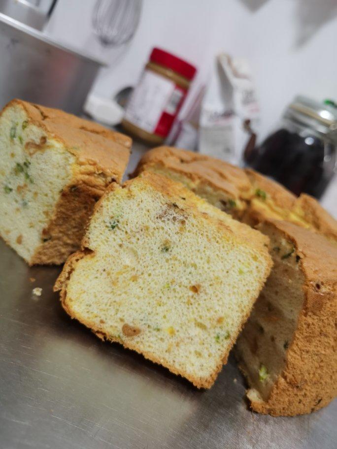 咸香戚风经典——黄金葱香肉松戚风