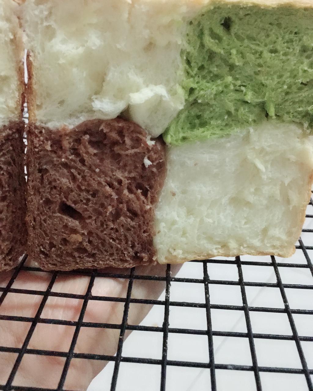 蔓越莓三色吐司