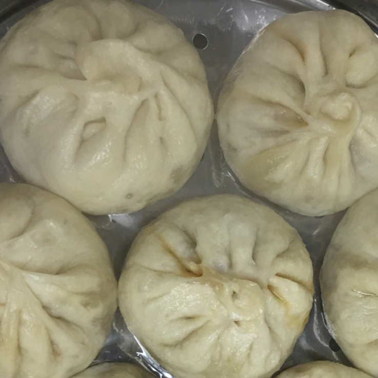 胡萝卜羊肉包子