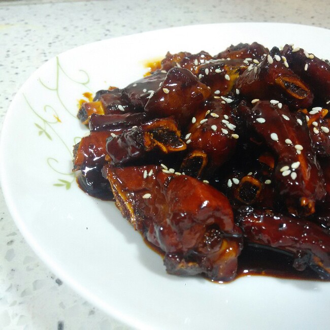 不用一滴酱油的糖醋排骨