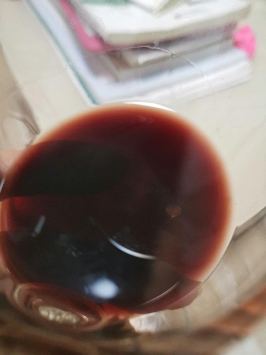 据说养肾固发美容的 桑葚干枸杞酒
