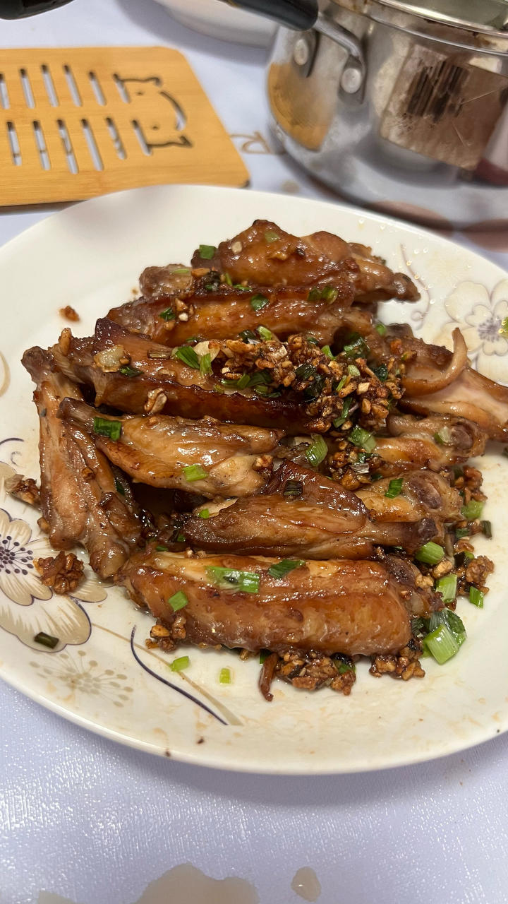 蒜香鸡翅