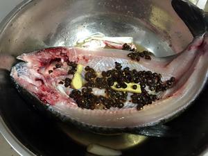 老丁的私房菜－重庆烤鱼的做法 步骤2
