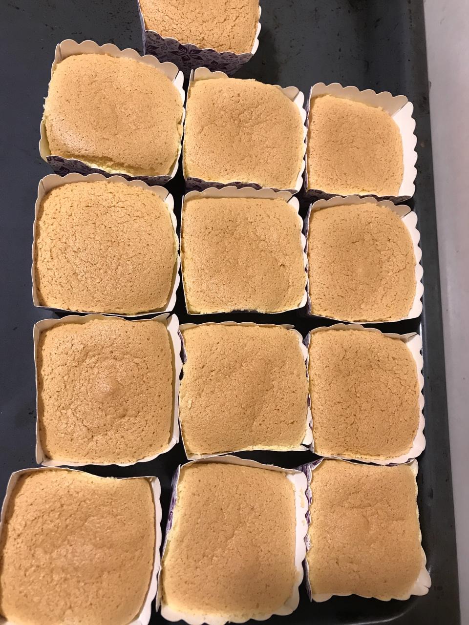 蛋香十足の海绵杯子蛋糕，伴手礼好选择。