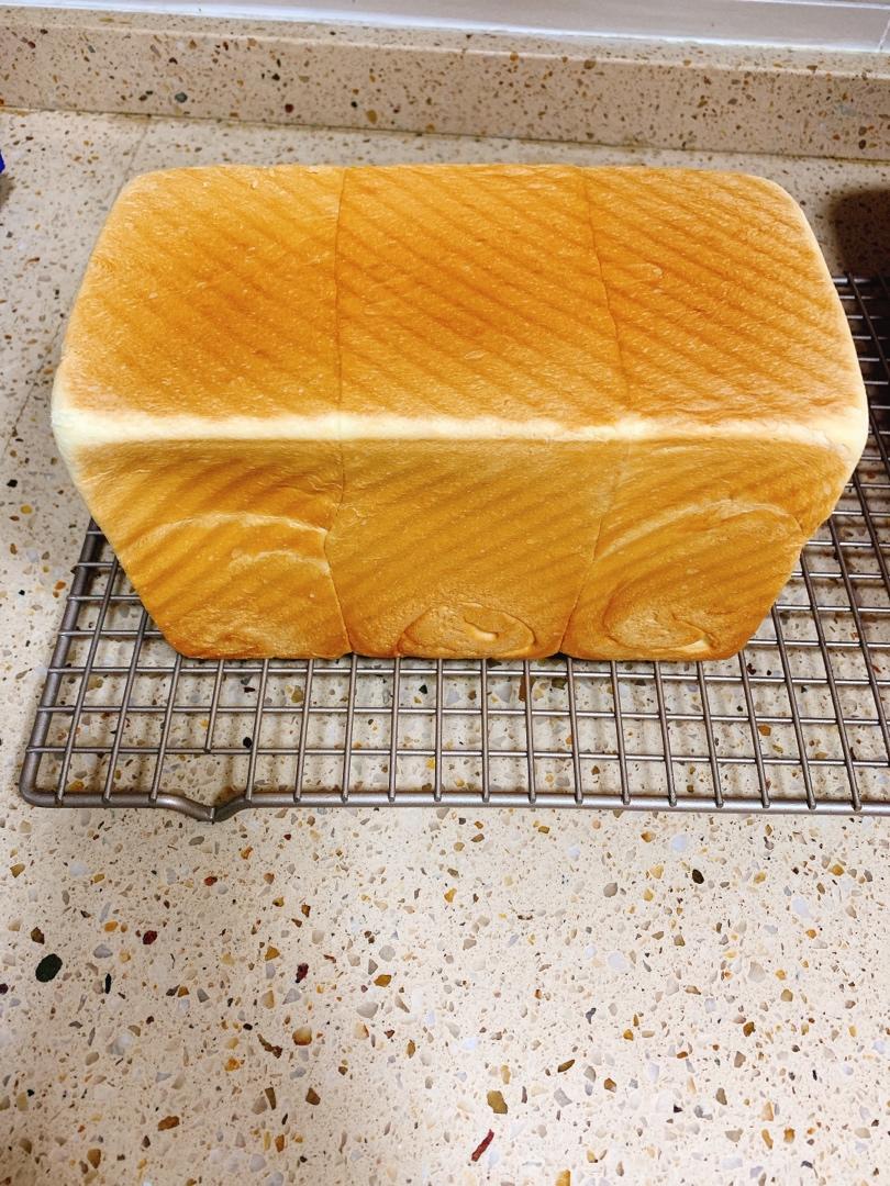 超级松软❗️一次发酵做好吃的❗️奶香手撕吐司