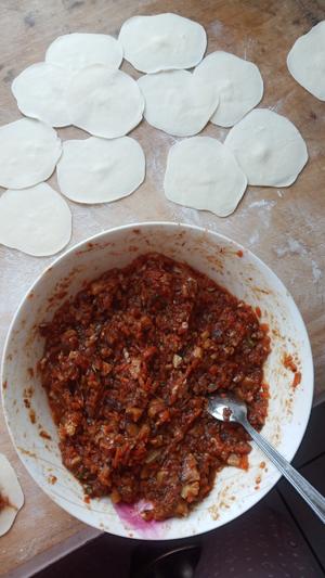 香菇胡萝卜猪肉饺子的做法 步骤5