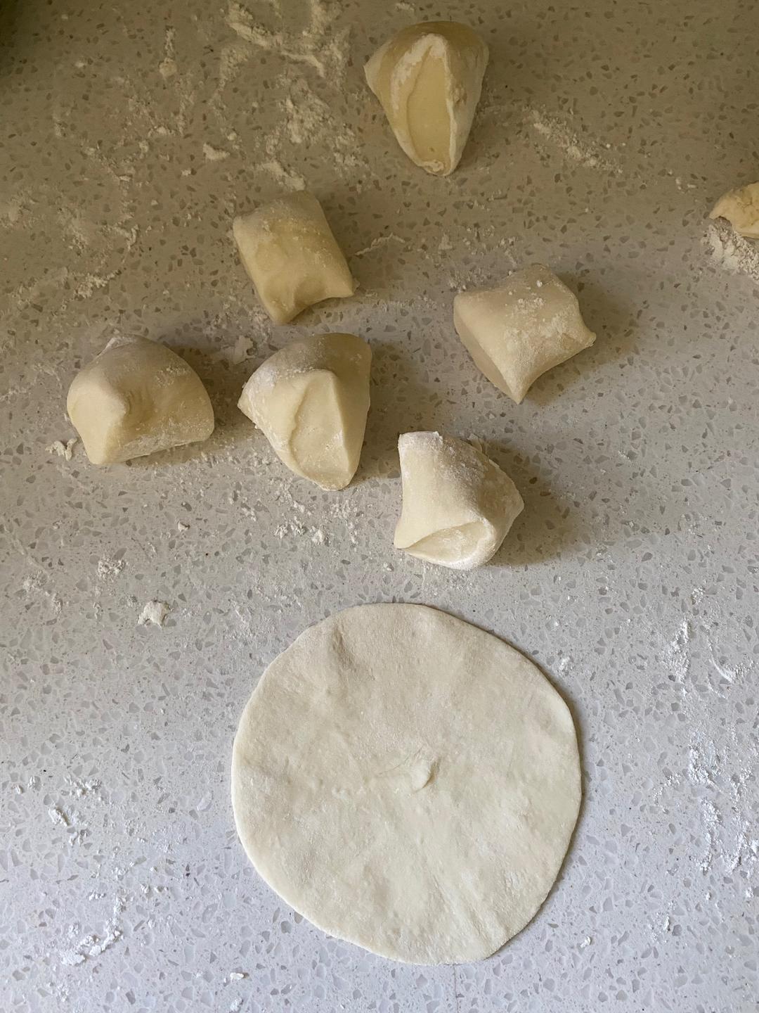 超级简单家庭版猪肉大葱包子的做法 步骤10