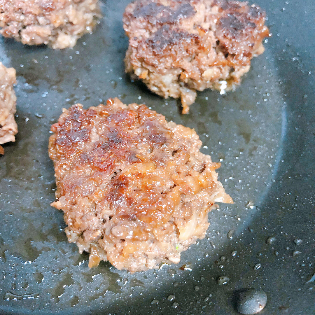 角瓜牛肉汉堡【西葫芦牛肉饼】的做法 步骤5