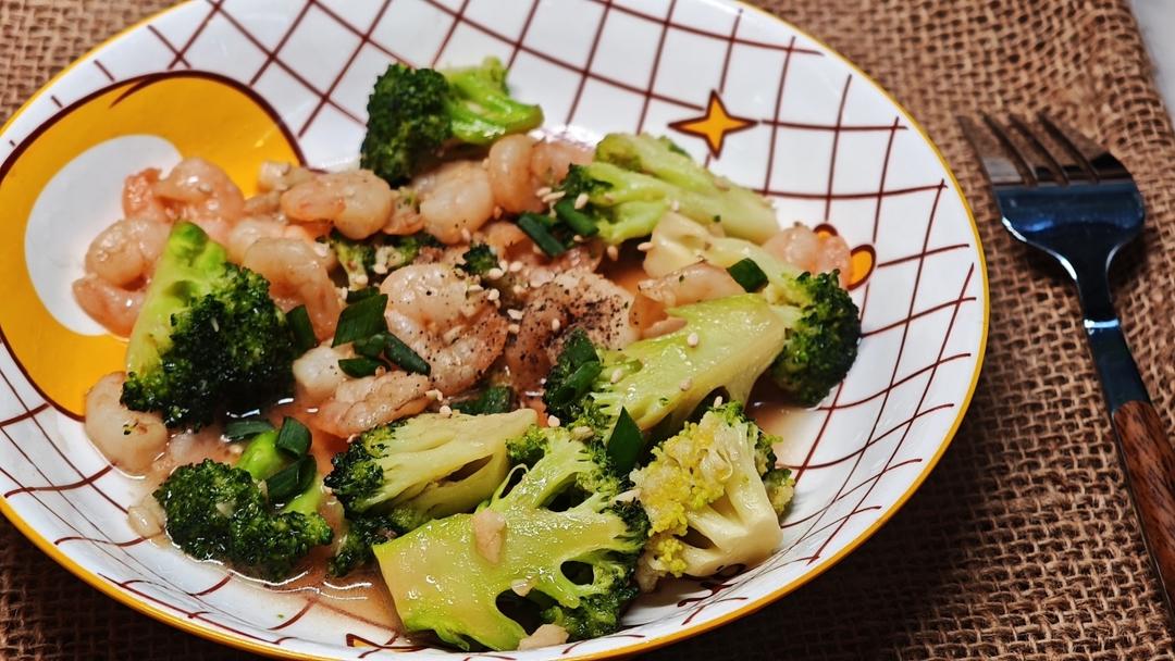 减肥去脂的西兰花炒虾仁