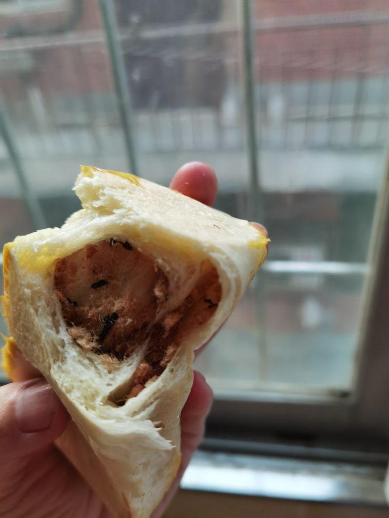 超好吃的肉松面包