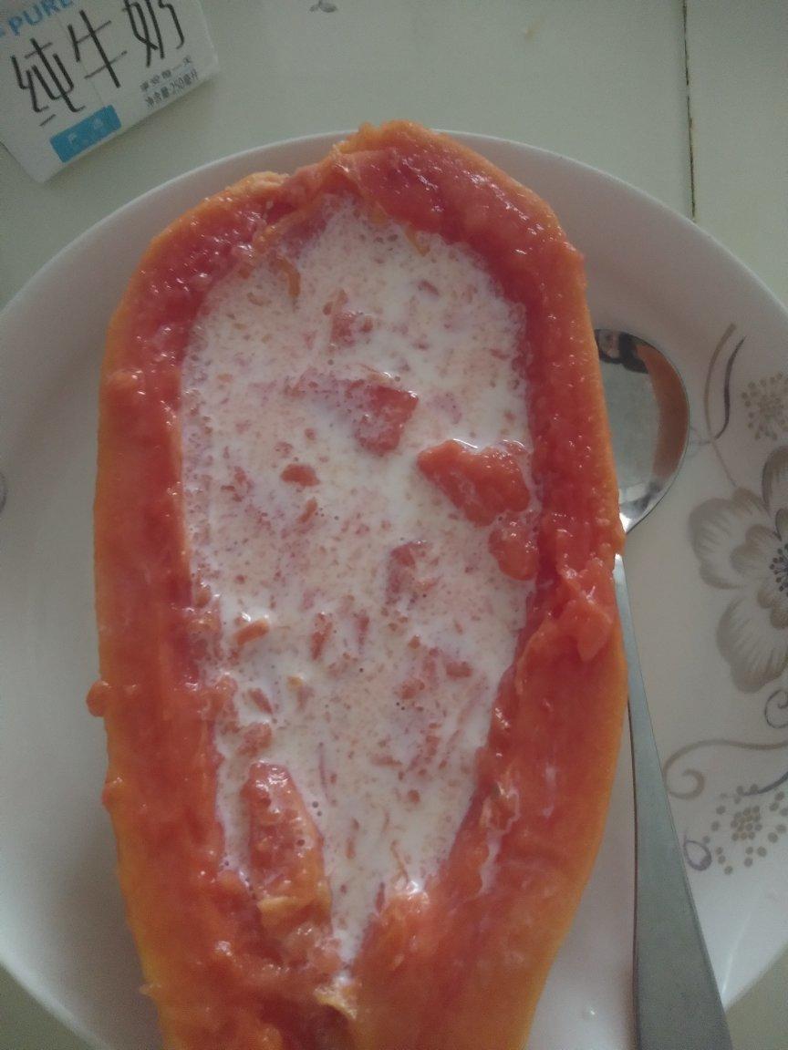 木瓜炖牛奶