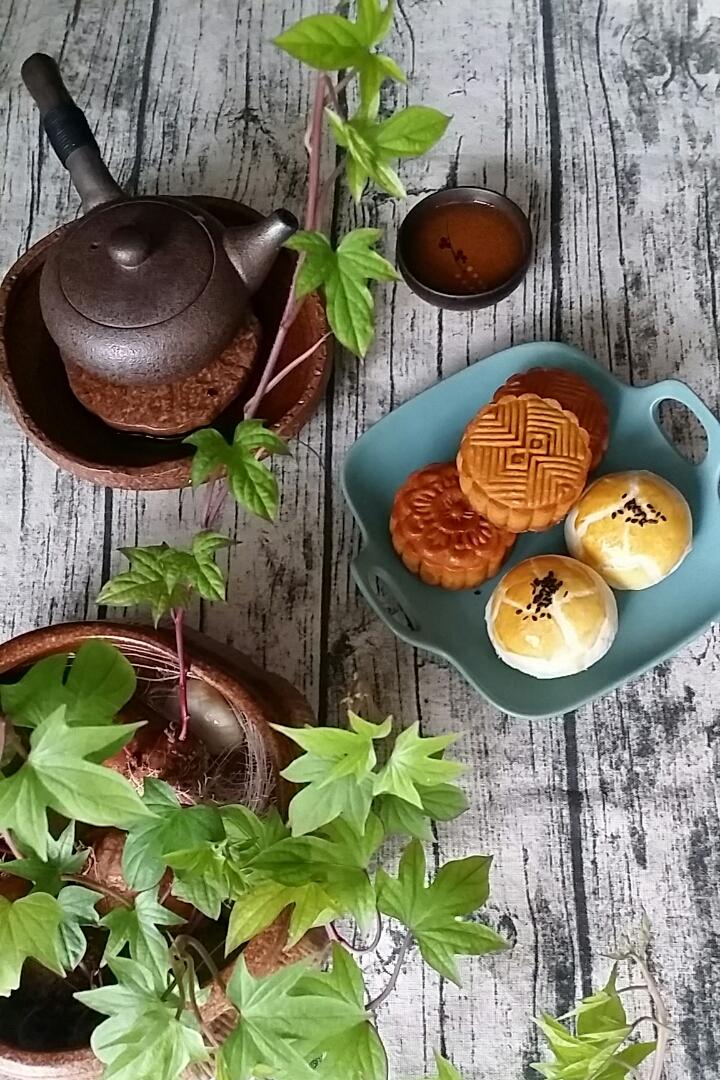 蛋黄酥~紫薯、抹茶、原味~花好月圆，中秋快乐~内附一次做六色蛋黄酥方法~