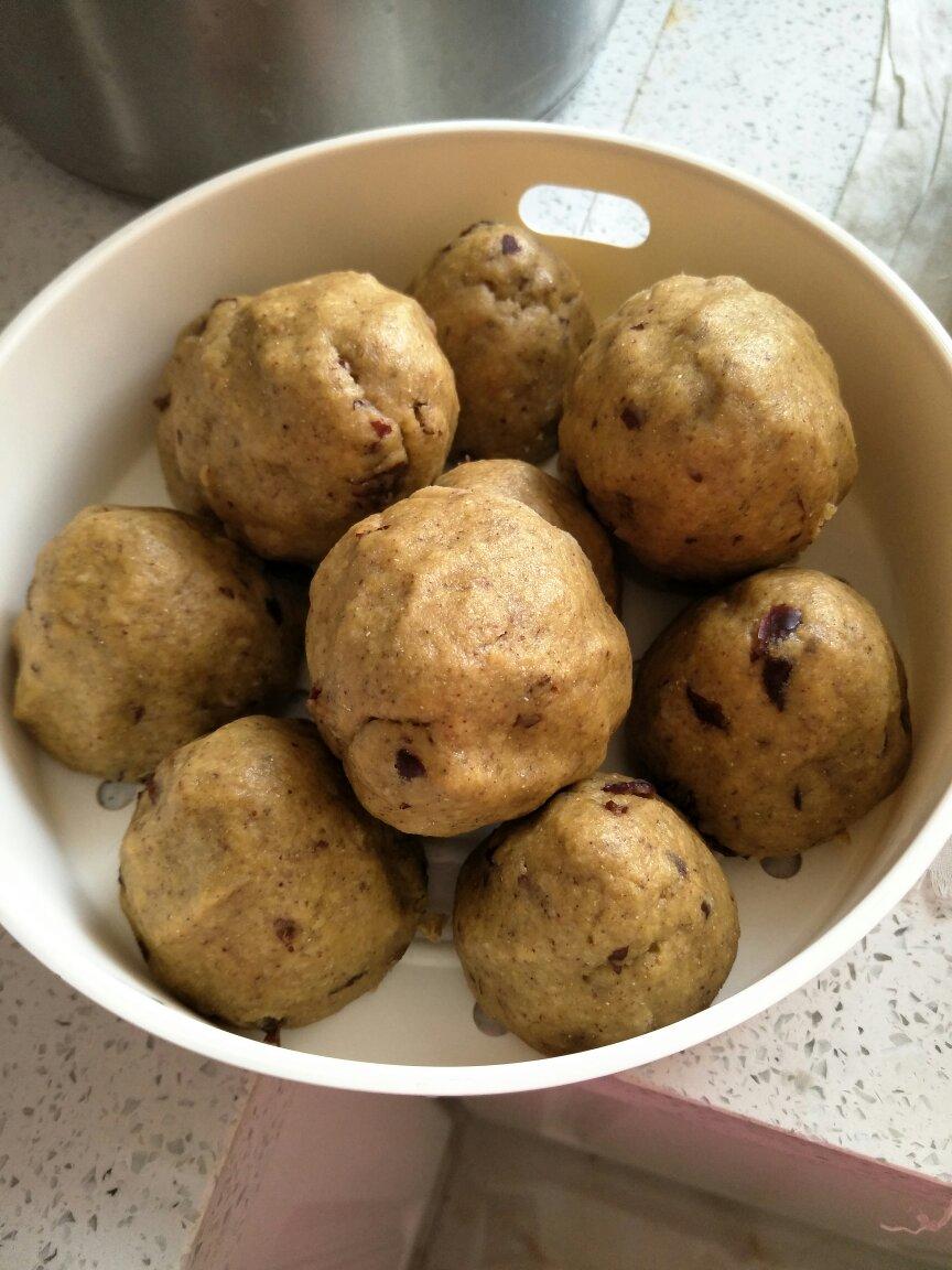 ヾ错ヤ嗳做的红枣窝窝头