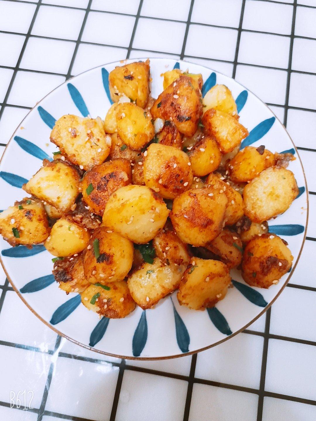 红烧马铃薯香煎土豆红烧土豆块