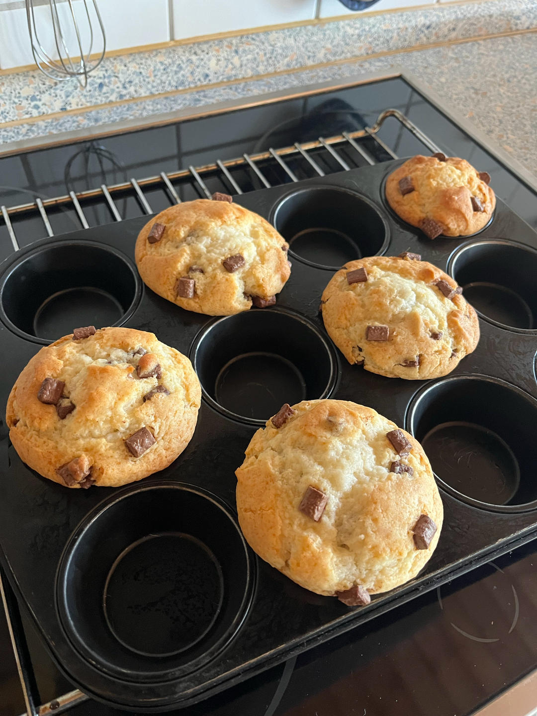 Eggless chocolate chip muffins