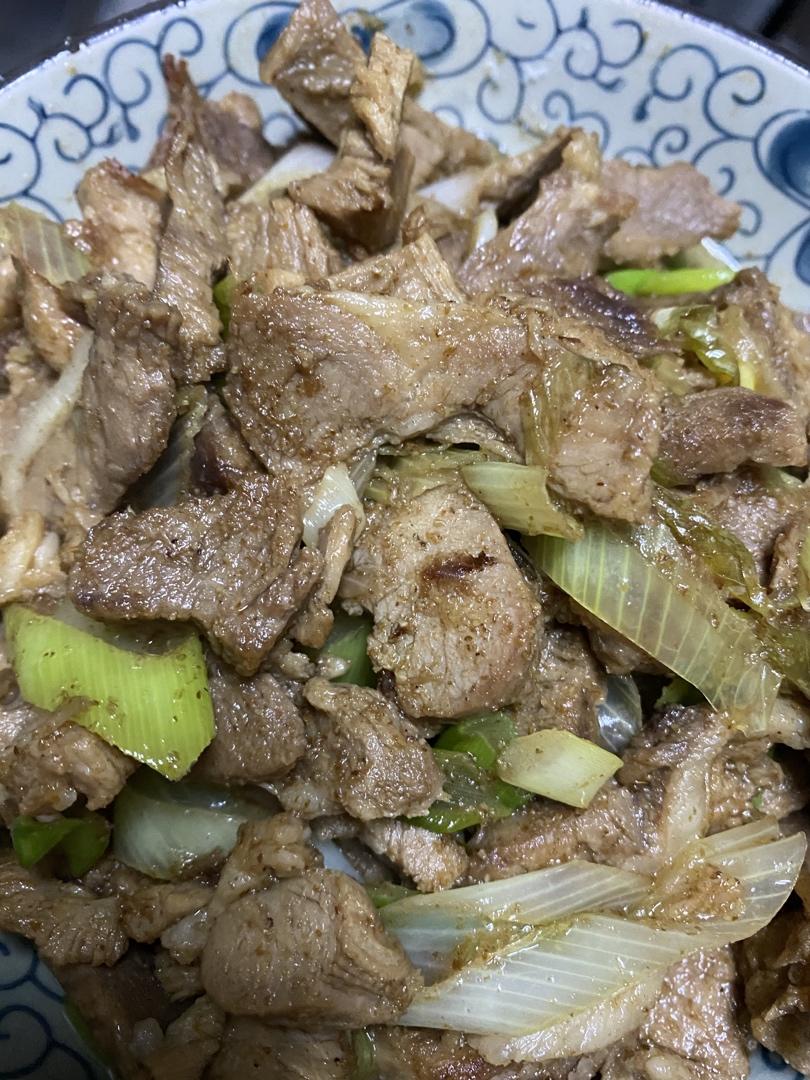 炒了20多年的葱爆羊肉