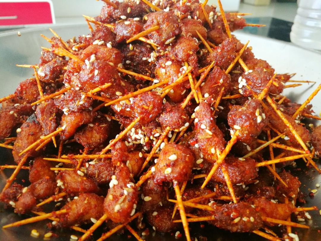 辰溪人做的牙签肉