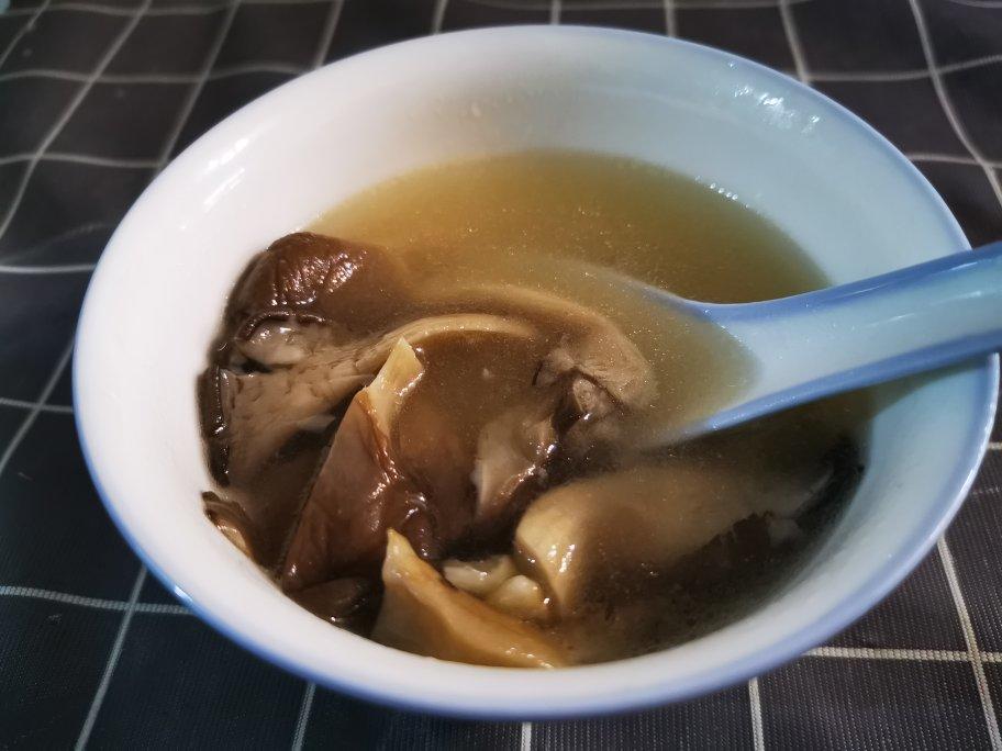 平菇肉片汤