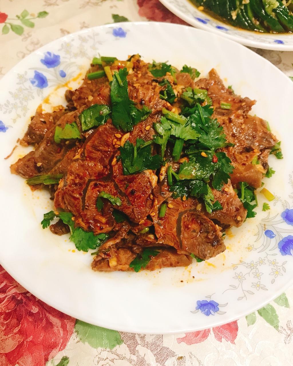 【曼食慢语】凉拌卤牛肉