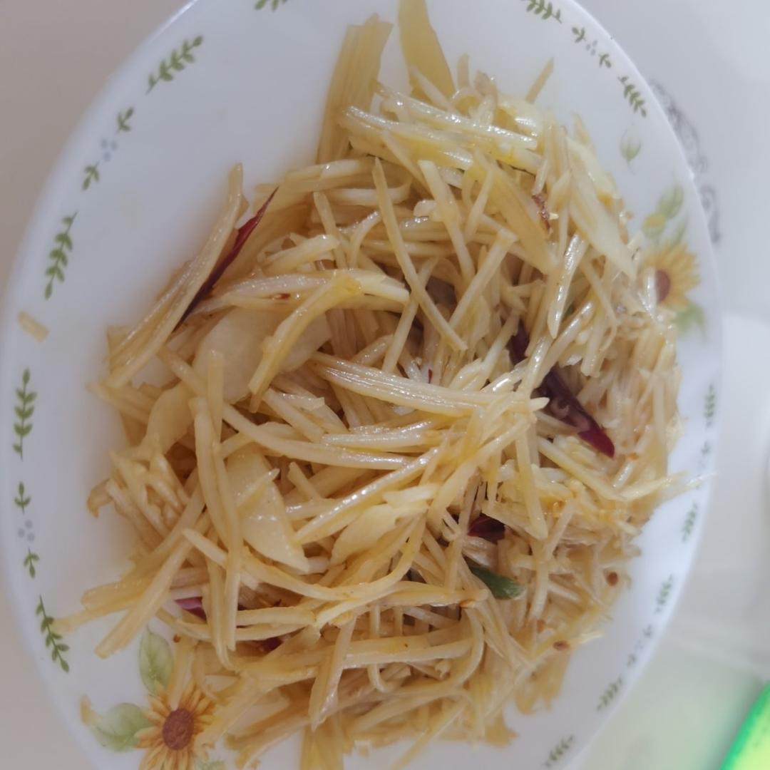 酸辣土豆丝的家常做法 超级下饭