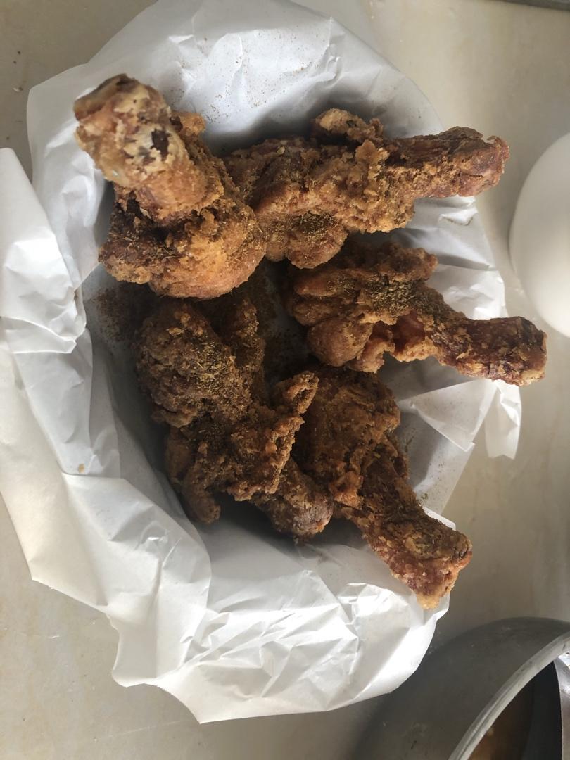 椒盐脆皮鸡翅