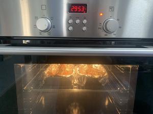 香烤鲈鱼～简易烤箱版的做法 步骤16