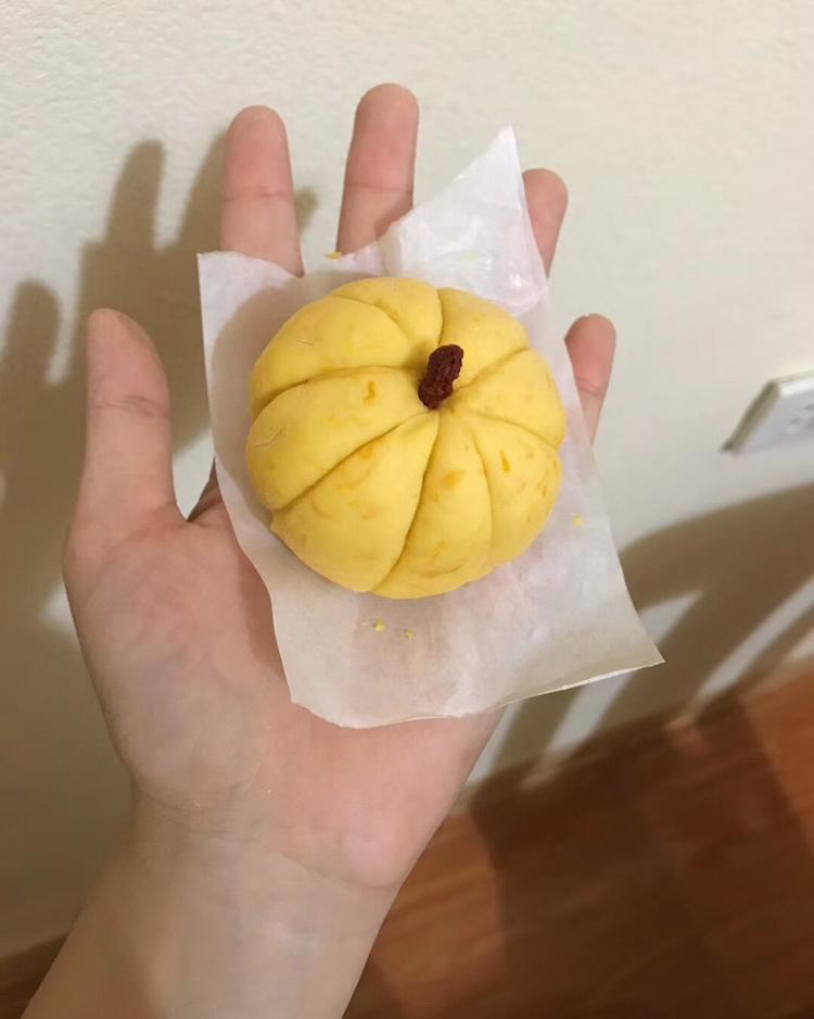 南瓜豆沙包