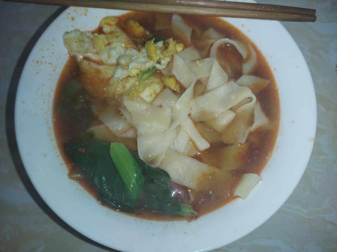 超快手的青菜鸡蛋面