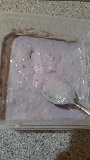 快手早餐序列之                     紫薯松饼                      紫薯铜锣烧的做法 步骤3