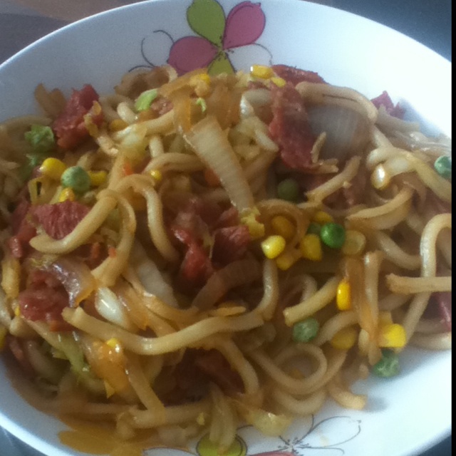 什锦炒乌冬面
