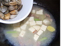 蛤蜊豆腐汤的做法 步骤5