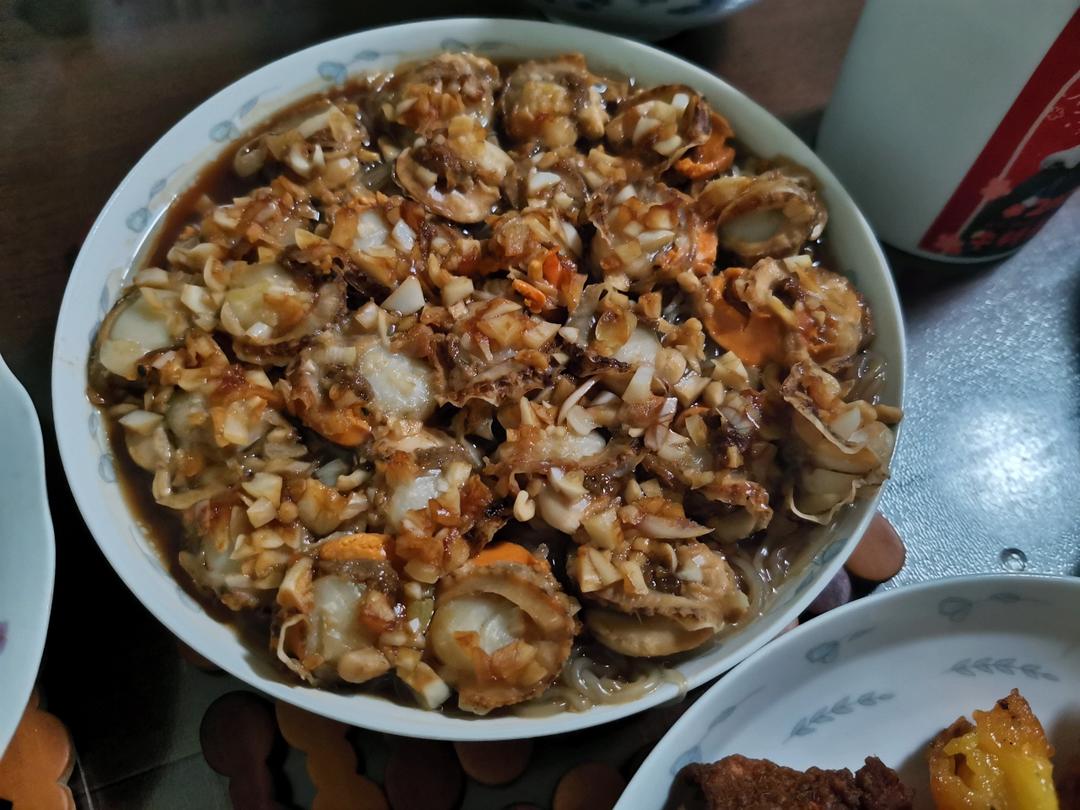 蒜蓉粉丝蒸扇贝