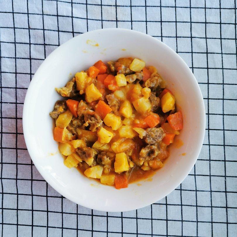 牛肉炖柿子地瓜