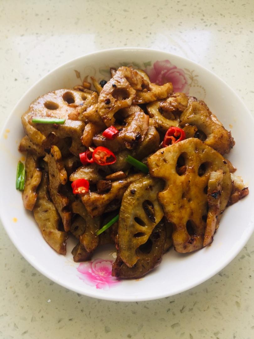 秋冬吃藕好处多，营养丰富又润燥丨回锅藕片 · 圆满素食