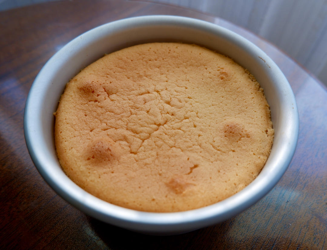 100%不会消泡的海绵蛋糕（分蛋法）