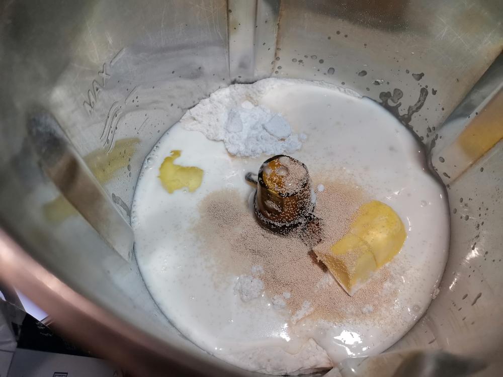 纯奶手撕吐司的做法 步骤1