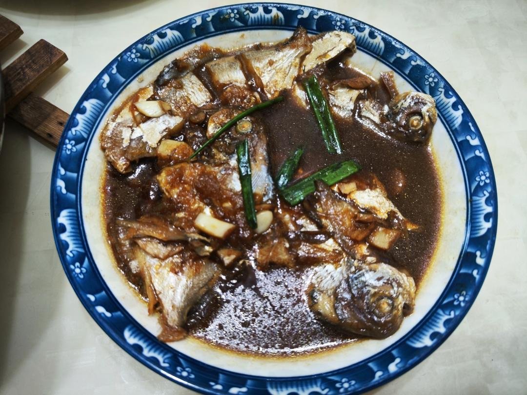 【家常菜】上海红烧鲳鱼