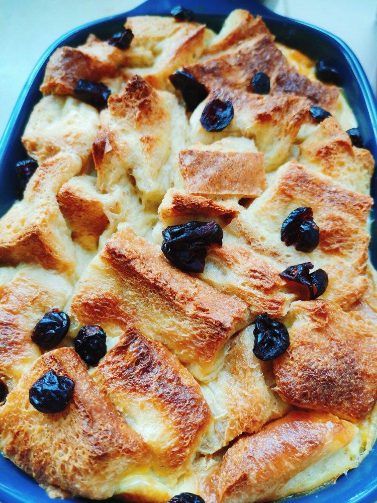 健身人士可以吃的烤吐司布丁哦！