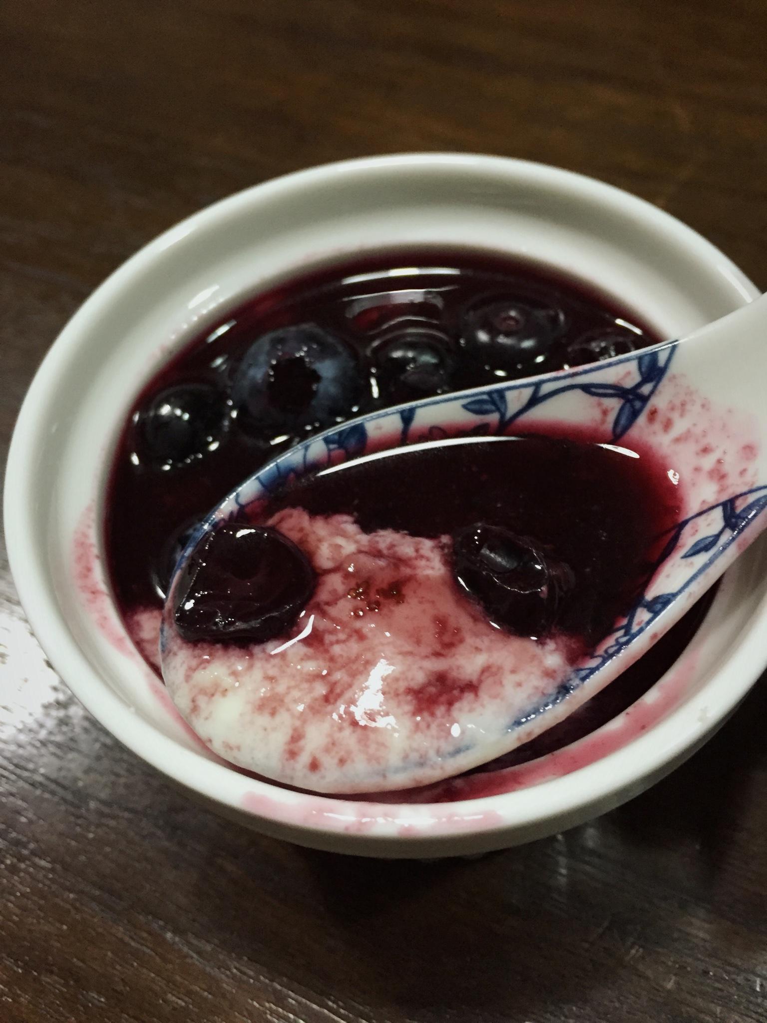 蓝莓红酒酸奶的做法