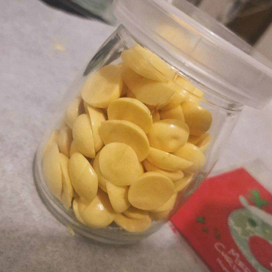 入口即化的无添加蛋黄溶豆