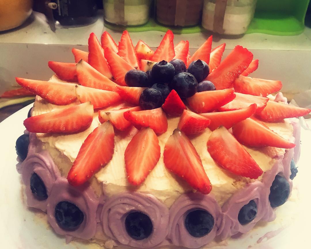 奶油蛋糕水果夹心